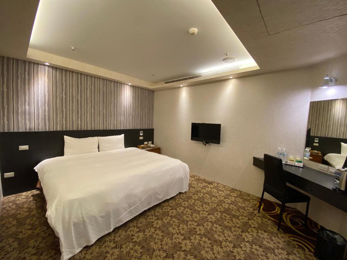 Golden Age Hotel Taipei Eksteriør billede