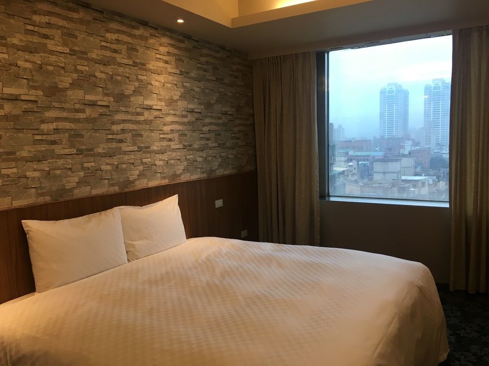 Golden Age Hotel Taipei Eksteriør billede