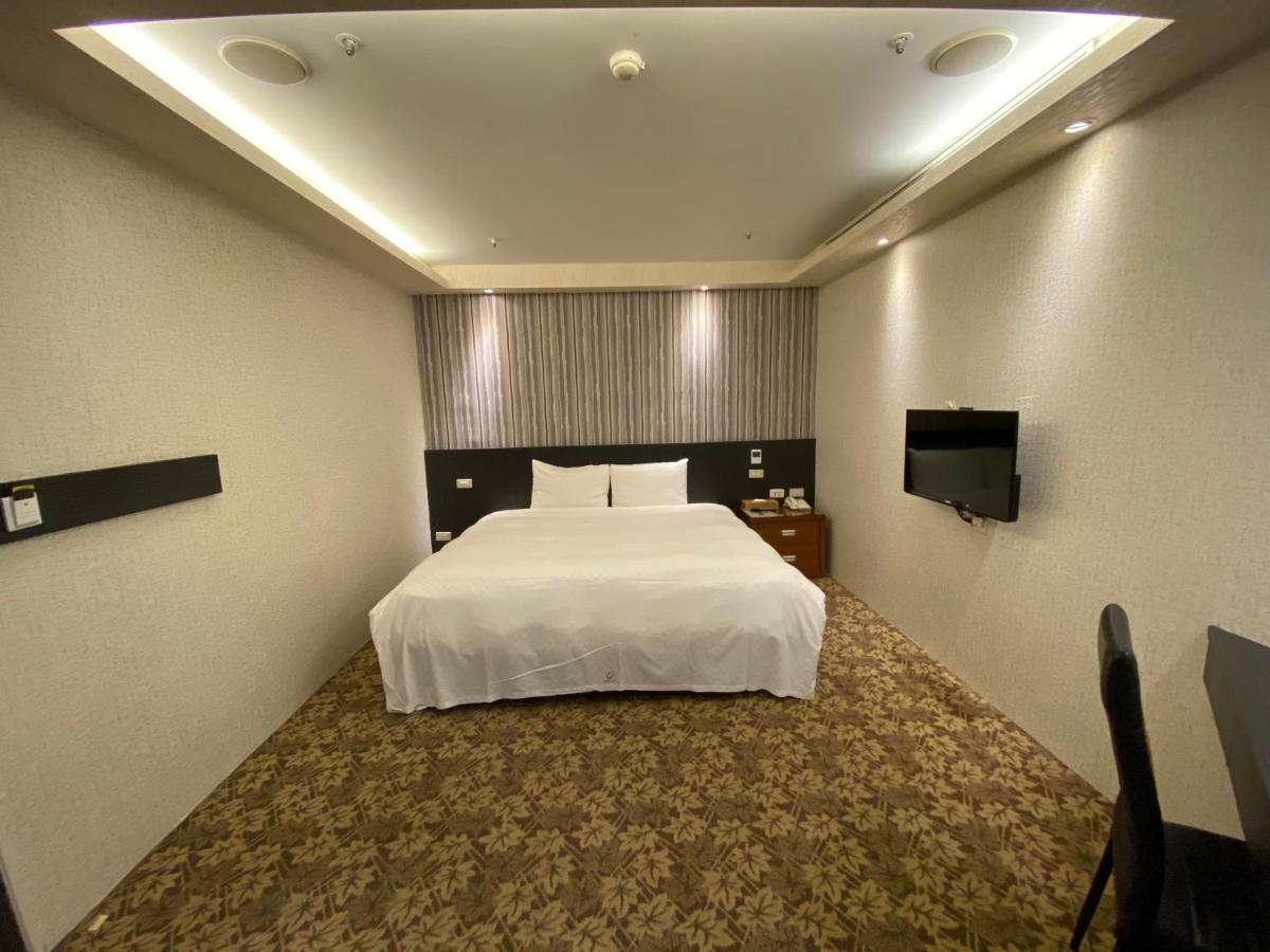 Golden Age Hotel Taipei Eksteriør billede